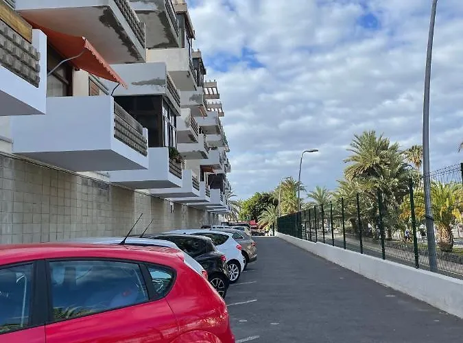 Las Piteras One Bedroom Apartment With Pool In Playa De Las Americas *